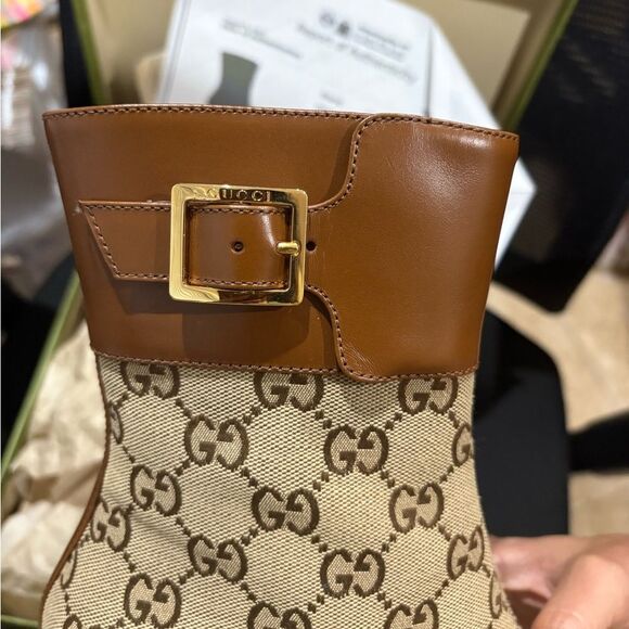 GUCCI Ellis GG Monogram Supreme Canvas & Leather Ankle Boots Brown - Picture 11 of 13